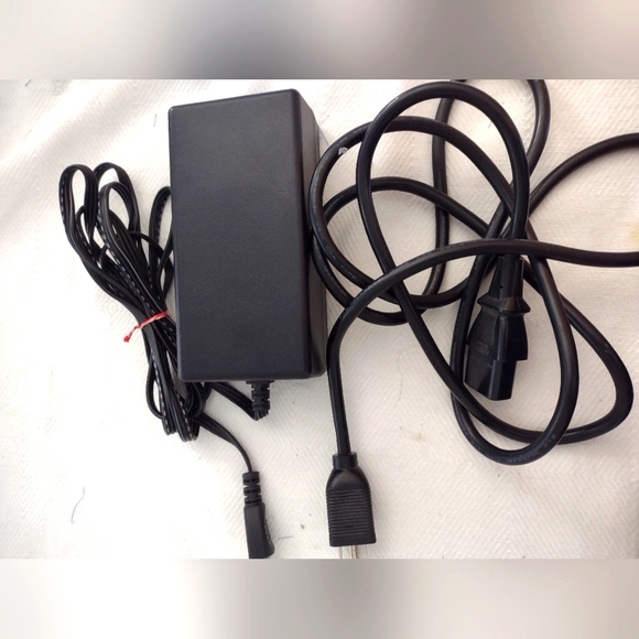 Hp ac power adapter - Picture 1 of 5
